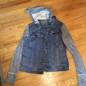 Jean jacket with hood